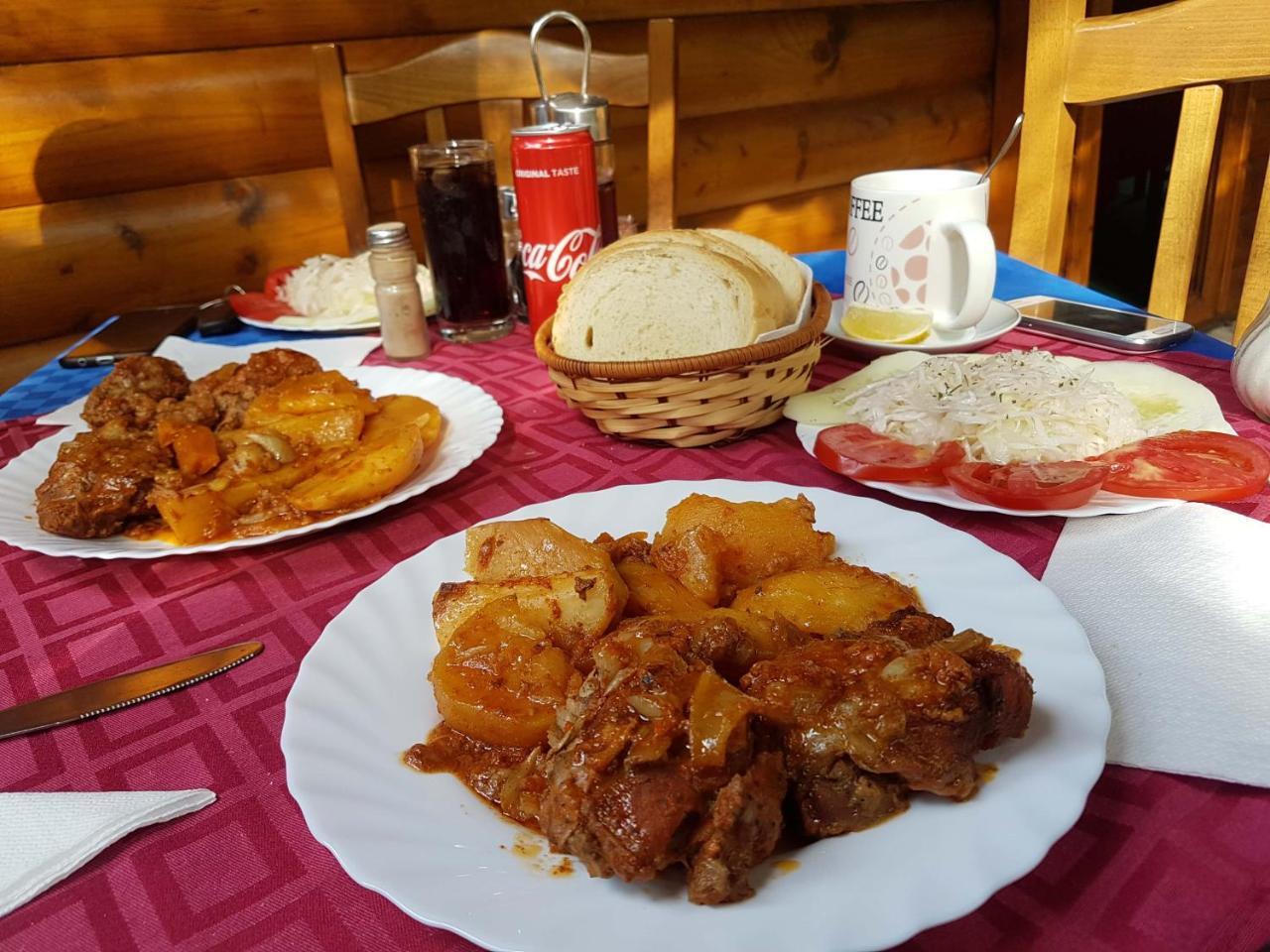 Camping Rafting Camp Modra Rijeka *